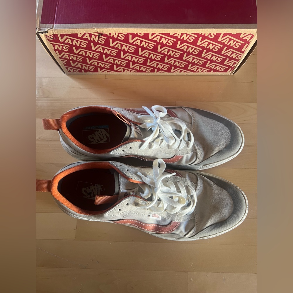 Vans Ultrarange Exo Men's 13 Orange Cream
